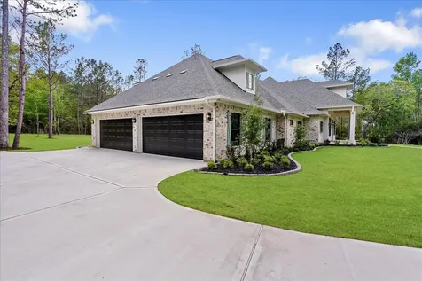 26041 Crown Ranch Boulevard Montgomery TX 77316