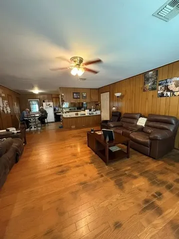 23276 San Jacinto Avenue Iola TX 77861