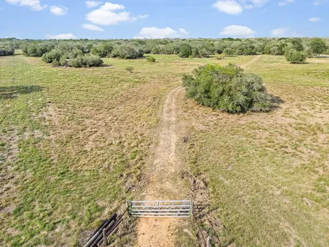 Tract 6 Fm 530 Edna TX 77957