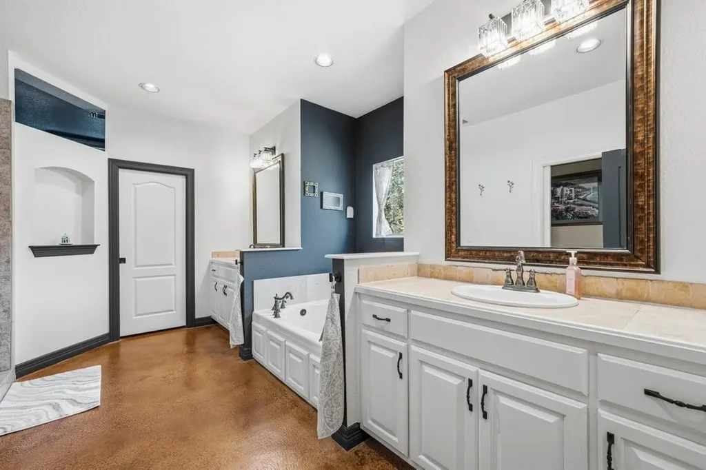 131 Palo Verde Bulverde TX 78163