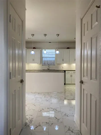 2604 Hopkins Street 1/2 Houston TX 77006