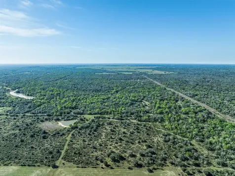 1746 County Road 103 Columbus TX 78934