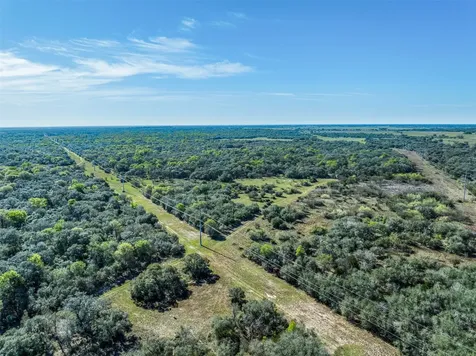 1746 County Road 103 Columbus TX 78934