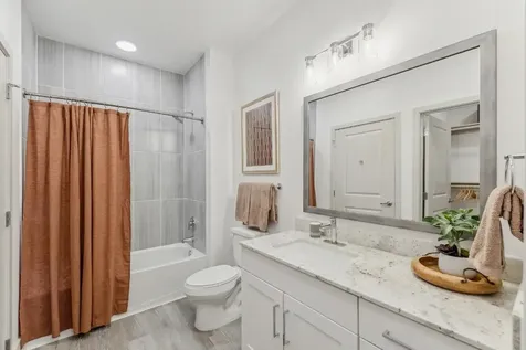 2020 Grandway Drive 7309 Katy TX 77449