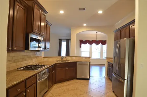 1227 N Riviera Circle Pearland TX 77581