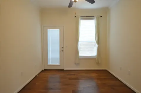 1227 N Riviera Circle Pearland TX 77581