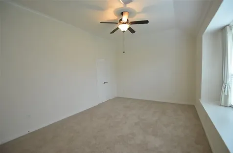 1227 N Riviera Circle Pearland TX 77581