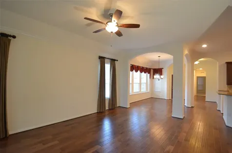 1227 N Riviera Circle Pearland TX 77581