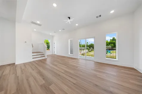 3219 Fontinot Street Houston TX 77026