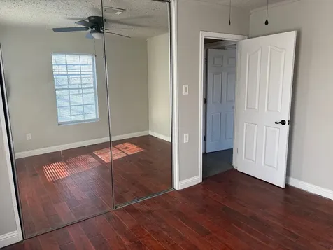 5406 Lyndhurst Drive Houston TX 77033