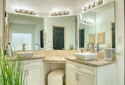 2115 Thistlerock Lane Sugar Land TX 77479