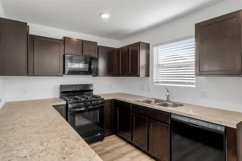 14538 Broadbury Pond Road Rosharon TX 77583