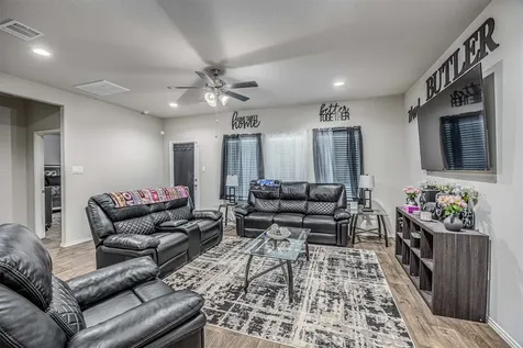 3907 Hawaiian Court Baytown TX 77521