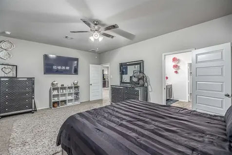 3907 Hawaiian Court Baytown TX 77521