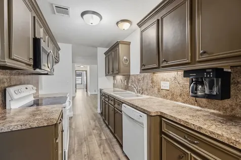 8472 Grand Lake Estates Drive Montgomery TX 77316