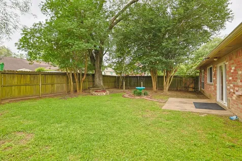 9511 Charter Ridge Drive Houston TX 77070