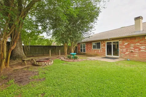 9511 Charter Ridge Drive Houston TX 77070