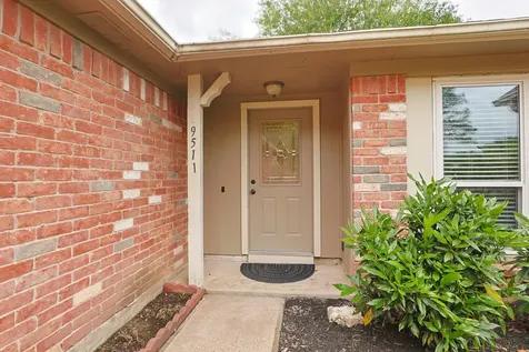 9511 Charter Ridge Drive Houston TX 77070