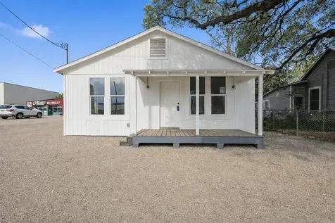 1410 Fannin Street Columbus TX 78934