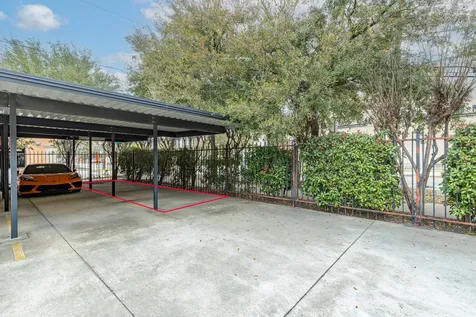 1312 Live Oak Street 215 Houston TX 77003