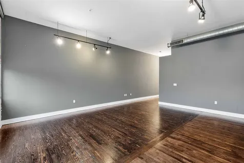 1312 Live Oak Street 215 Houston TX 77003