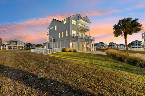 4119 Royal Tern Lane Galveston TX 77554