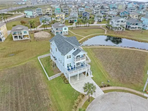 4119 Royal Tern Lane Galveston TX 77554