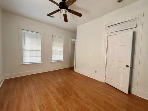 3410 Sealy Street Galveston TX 77550