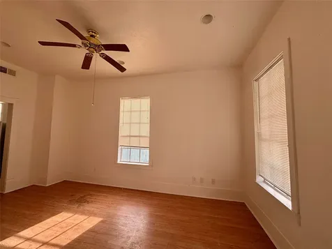 3410 Sealy Street Galveston TX 77550
