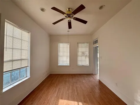 3410 Sealy Street Galveston TX 77550