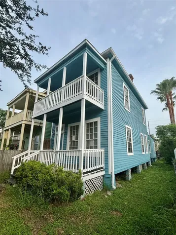 3410 Sealy Street Galveston TX 77550
