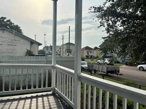 3410 Sealy Street Galveston TX 77550