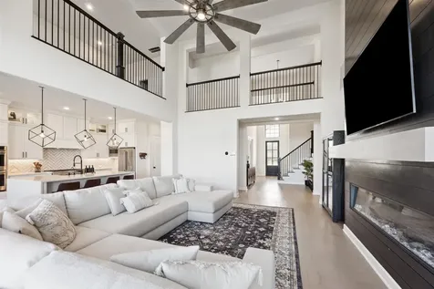 2719 Tarragon Crest Drive Katy TX 77494