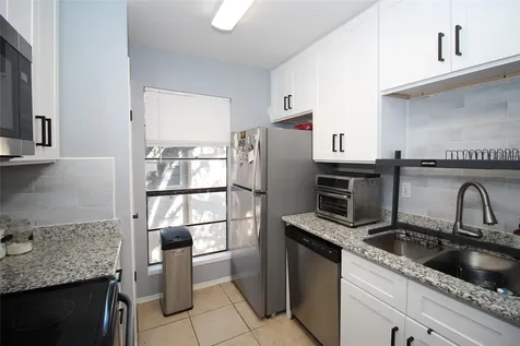 9707 Richmond Avenue 104 Houston TX 77042