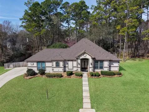 228 Blue Hill Drive Montgomery TX 77356