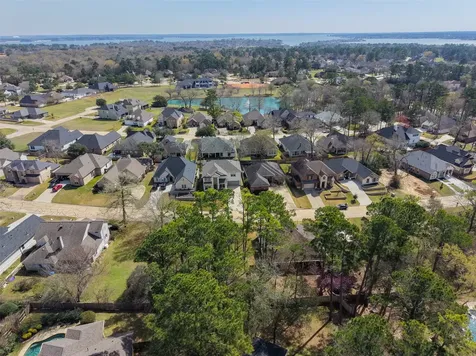 228 Blue Hill Drive Montgomery TX 77356
