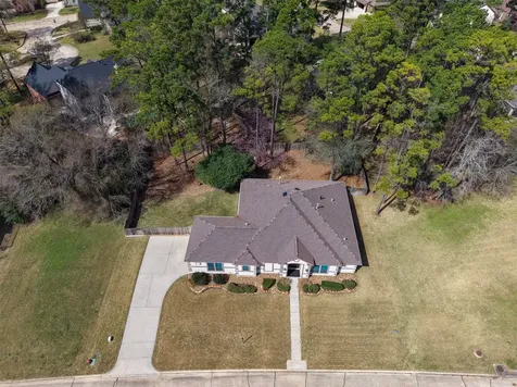 228 Blue Hill Drive Montgomery TX 77356