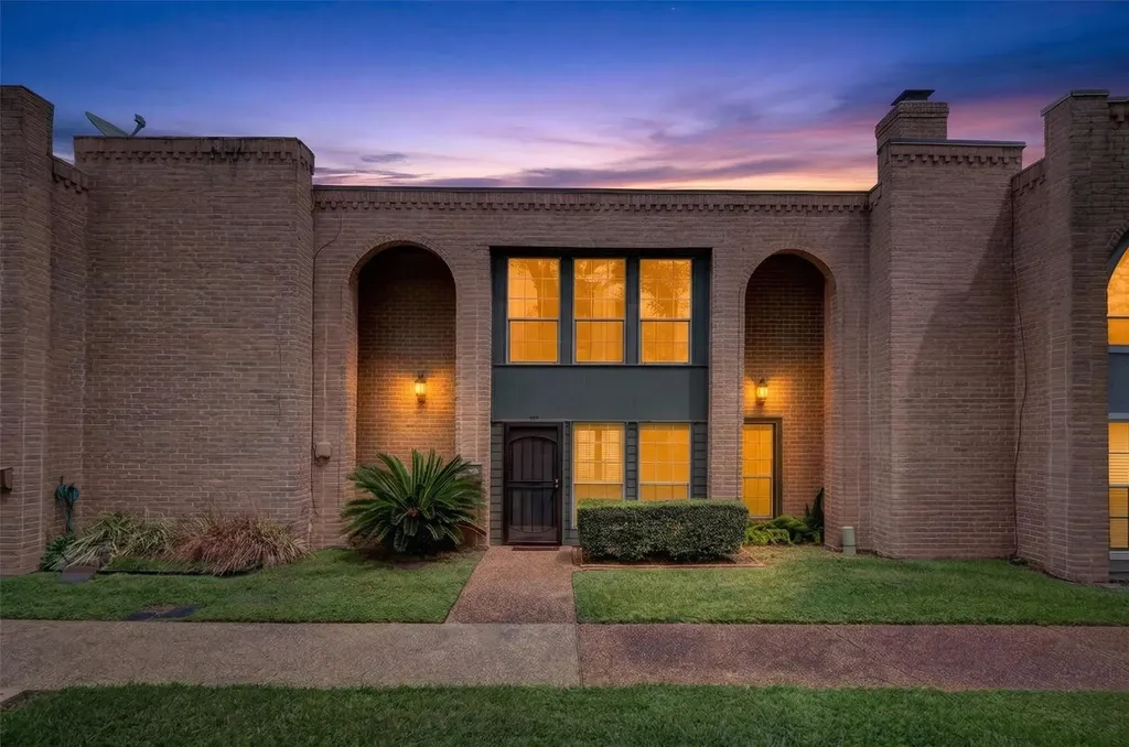 9409 Bassoon Drive Houston TX 77025