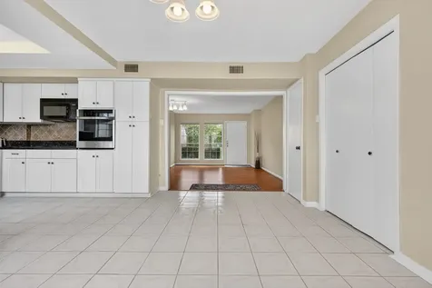 9409 Bassoon Drive Houston TX 77025