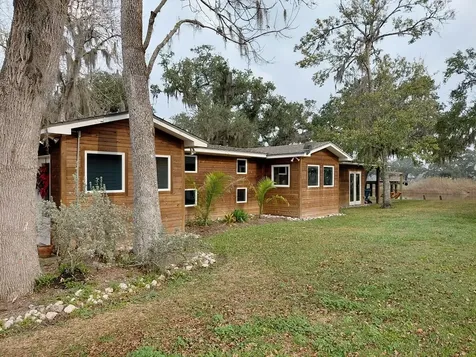 6666 County Road 659 Brazoria TX 77422