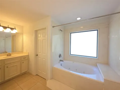 1898 Longmire Road 8 Conroe TX 77304
