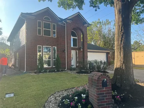 8023 Carmel Circle Houston TX 77095