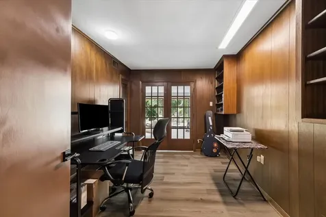 9805 Shadow Wood Drive Houston TX 77080