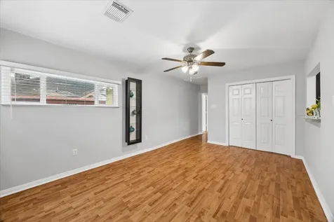 5211 Mulford Street Houston TX 77023