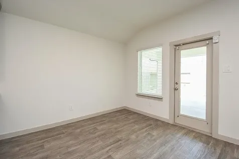 1614 Mountain Echo Drive Richmond TX 77469