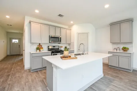 1614 Mountain Echo Drive Richmond TX 77469