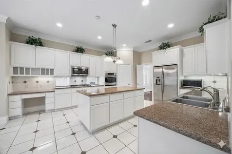 6011 Katie Leigh Lane Sugar Land TX 77479