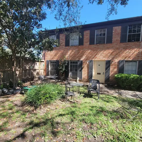 5210 Arboles Drive B1 Houston TX 77035