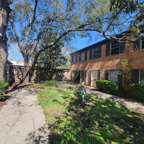 5210 Arboles Drive B1 Houston TX 77035