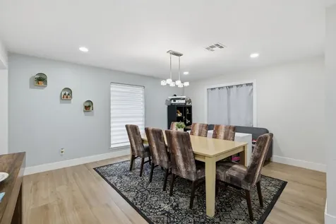 5230 Moss Glenn Lane Houston TX 77088